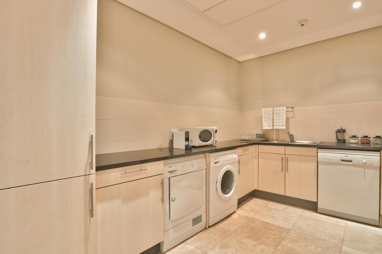 Elegant V&A Waterfront Canal Apartment Cape Town Eksteriør bilde